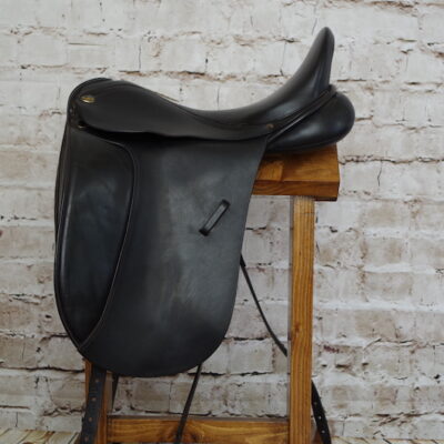 Sankey Saddlery Dressage Saddle