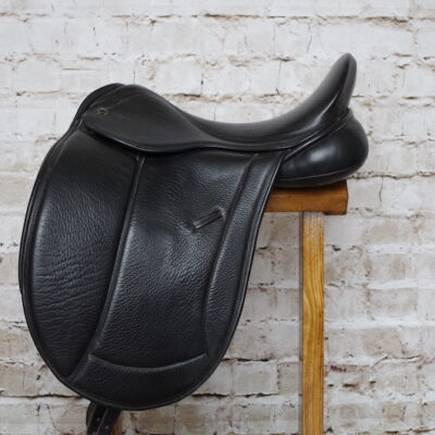 Silhouette Monoflap Dressage 17.5"