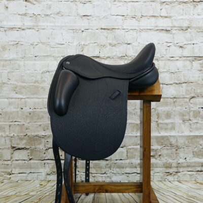 Black Country Cavalina Dressage Saddle