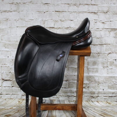 Utopia Dressage Saddle